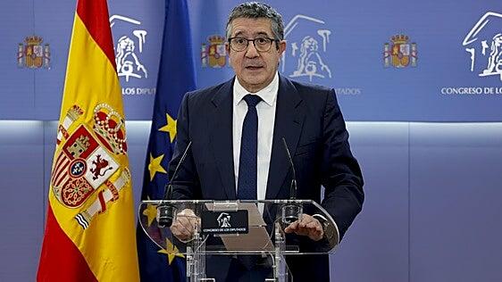 Patxi López sale en defensa de Zapatero: «Creemos de verdad en su inocencia»