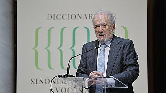 La RAE presenta su primer diccionario de sinónimos y antónimos con 255.000 términos afines
