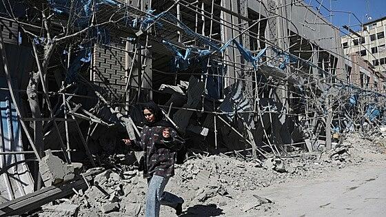 EE UU e Israel intentaron devolver a Ahmadinejad el control de Irán al comienzo de la guerra