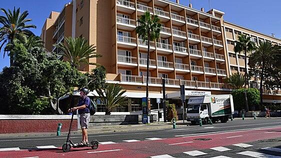 La DGT activa la cuenta atrás: multas de 610 euros en Canarias por circular con patinetes eléctricos sin registrar