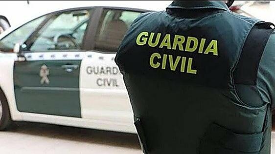 Investigan a un hombre por estafar 9.300 euros a su abuelo de 93 años en Tenerife