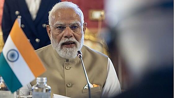 Nació como una broma y ya supera a Modi en redes: así es el Partido de las Cucarachas que agita India