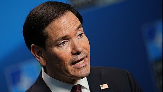EE UU exige a los aliados de la OTAN más implicación ante la «decepción» de Trump