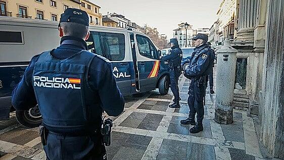 A juicio el acusado de asesinar a un padre de cuatro hijos en Granada