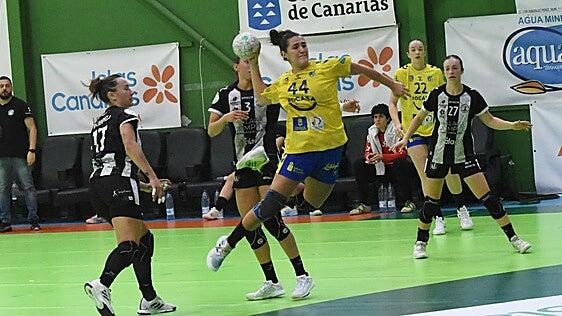 El Rocasa supera al Costa del Sol Málaga para acceder a una histórica final de Liga Guerreras Iberdrola