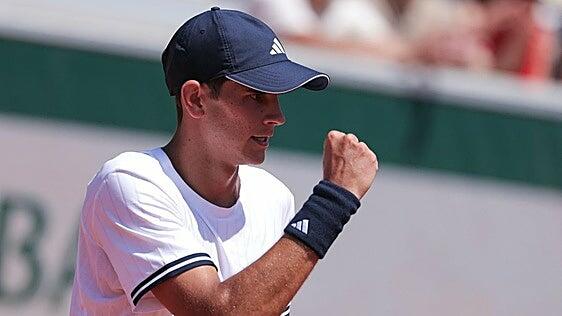 Jódar saborea su primera victoria en Roland Garros