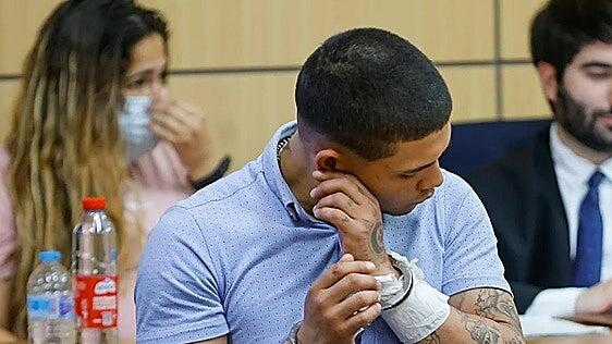 A juicio por el crimen del asesor inmobiliario de Manises: una prostituta, torturas con amoníaco y 126.000 euros tras un bizum