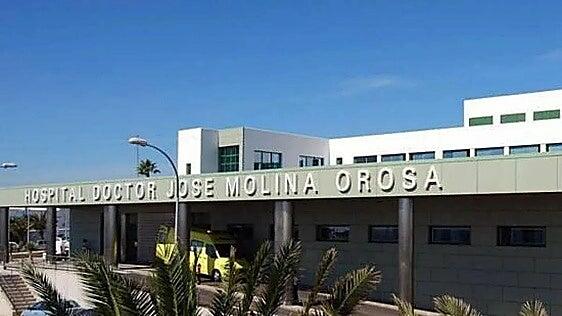 Tres heridos, uno grave, tras la salida de vía de un coche en Lanzarote
