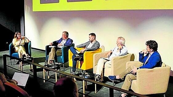 El sector energético pide «más ambición» para impulsar las renovables en Canarias