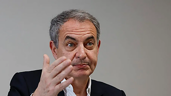 El juez aplaza dos semanas la declaración de Zapatero para que prepare su defensa
