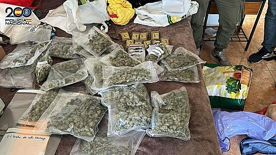 Macrooperación antidroga en Tenerife: 34 detenidos, drogas y coches de alta gama incautados
