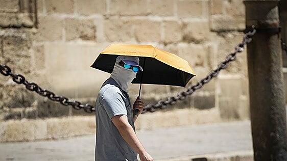 «Nos estamos acostumbrando a temperaturas de pleno verano en mayo»