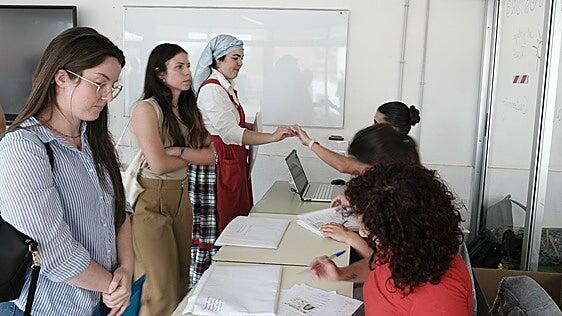 Pistoletazo de salida de las oposiciones docentes en Canarias con 944 plazas en juego