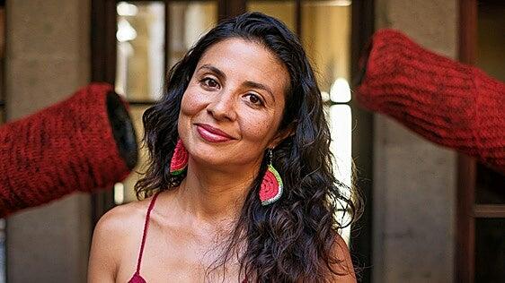 Gloria Godínez: «Néstor tuvo muy claro el poder performativo del travestismo»