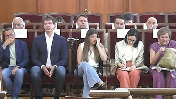 Retiran uno de los delitos de los que estaba acusado el hermano de Sánchez por haber prescrito