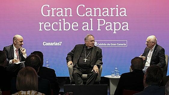 Gran Canaria recibe al papa haciendo gala de «sociedad armada contra la injusticia social»