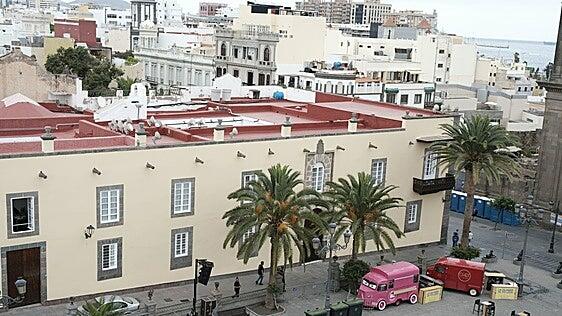 Papas con mojo, vino de Lanzarote y quesos canarios, algunas de las viandas que probará León XIV