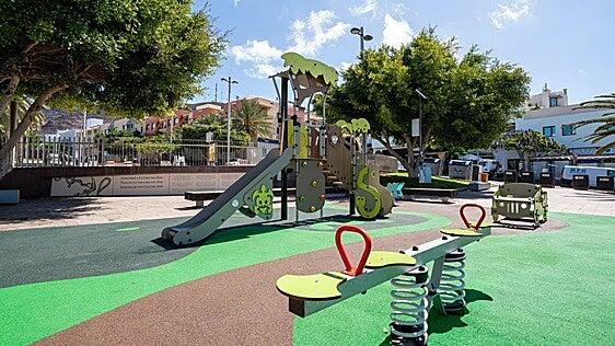 Un parque infantil más seguro, accesible y adecuado en Morro Jable