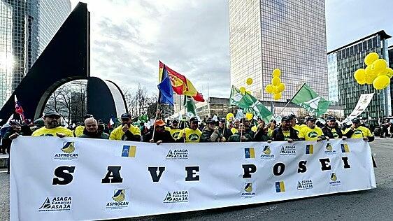 La industria y la agricultura de Canarias piden una reunión urgente con Sánchez para salvar el Posei