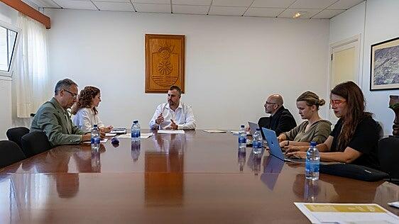 Santa Lucía impulsa un programa pionero de interculturalidad para mejorar la atención ciudadana