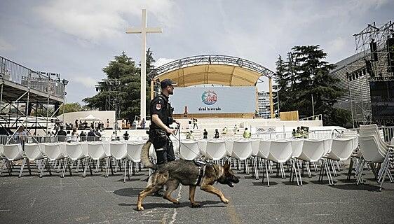 León XIV llega a España para acabar con 15 años de ausencia papal