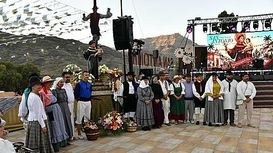 Tipismo e identidad, por San Antonio y en Mogán