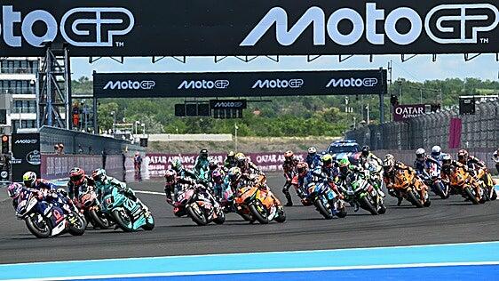 Rotunda victoria de Manu González en Moto2