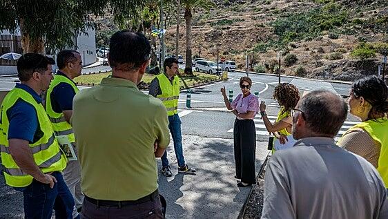 Gobierno canario y Ayuntamiento de Mogán coordinan el inicio de la nueva rotonda de la GC 200 de acceso al casco histórico
