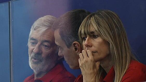 Begoña Gómez podrá acceder por el garaje a su cita con Peinado por seguridad