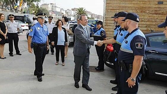 Darias defiende la autonomía municipal en la elección del jefe de la Policía Local