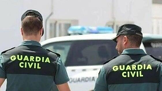 Desarticulada una red de extorsión que amenazaba a sus víctimas con imágenes de armas de fuego