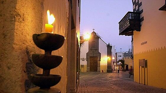 Paseo nocturno por la Audiencia Real