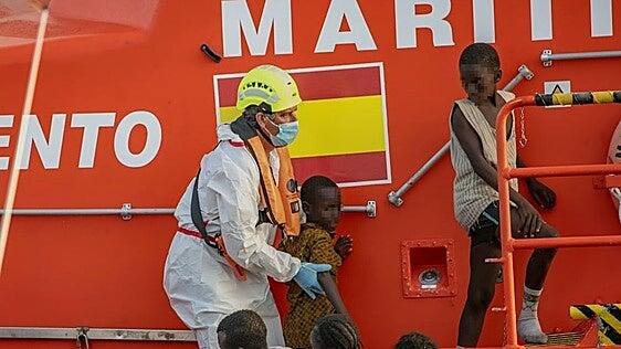 Cierran dos centros de menores migrantes en Fuerteventura
