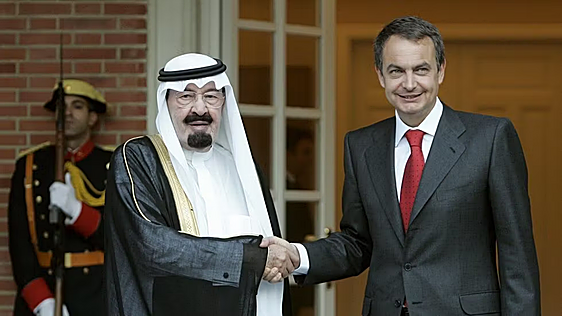 Zapatero espera poder demostrar que las joyas fueron regalo del rey de Arabia Saudí aunque no las declarara a Patrimonio