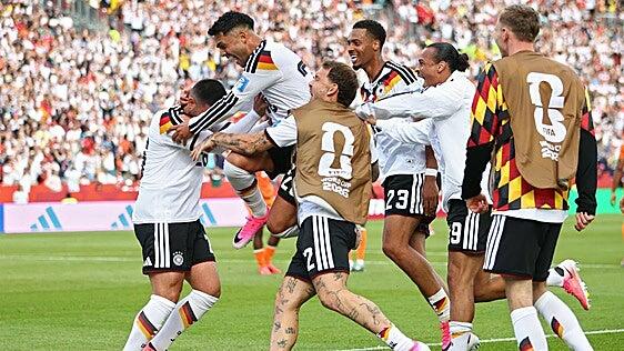 Undav rescata a una Alemania sometida por el orgullo marfileño