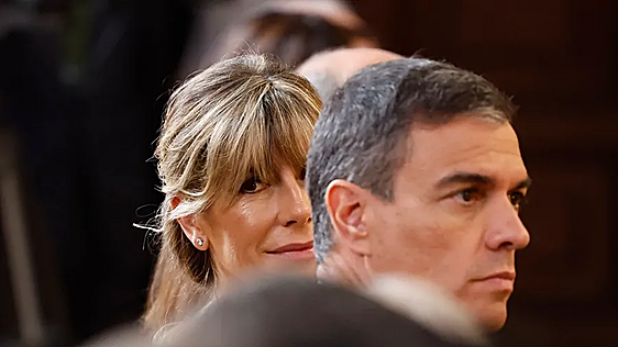 El instructor cree que los escoltas de la mujer del presidente podrían ayudarla a huir
