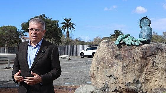 Firma del acuerdo de la integración de la Agrupación de Vecinos en el Partido Popular de Gran Canaria, en directo