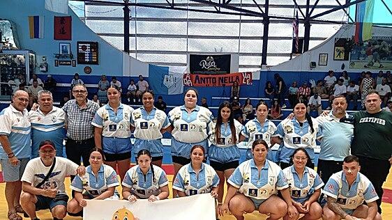 El Cafetería Pío Pío Santa Rita sorprende al invicto campeón en la ida de semifinales