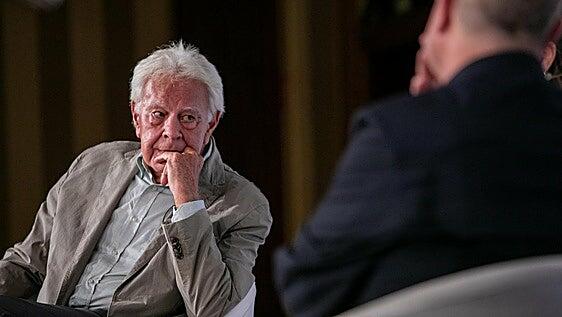 Felipe González: «Que Zapatero explique lo que tenga que explicar y que lo devuelva cuanto antes. Eso es elemental»