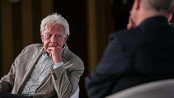 Felipe González: «Que Zapatero explique lo que tenga que explicar y que lo devuelva cuanto antes. Eso es elemental»