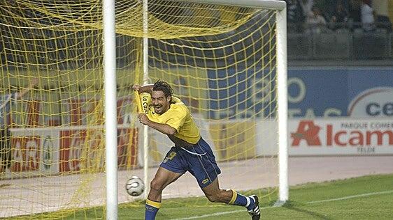El gol de Marcos Márquez que salvó a la UD de la desaparición cumple hoy veinte años