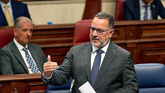 Poli Suárez carga contra Vox: «¿Quieren hojas de parra en los genitales?»