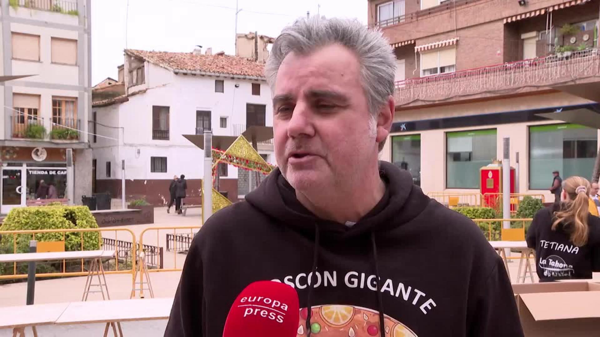 La Tahona de Utiel hace un Roscón gigante de récord