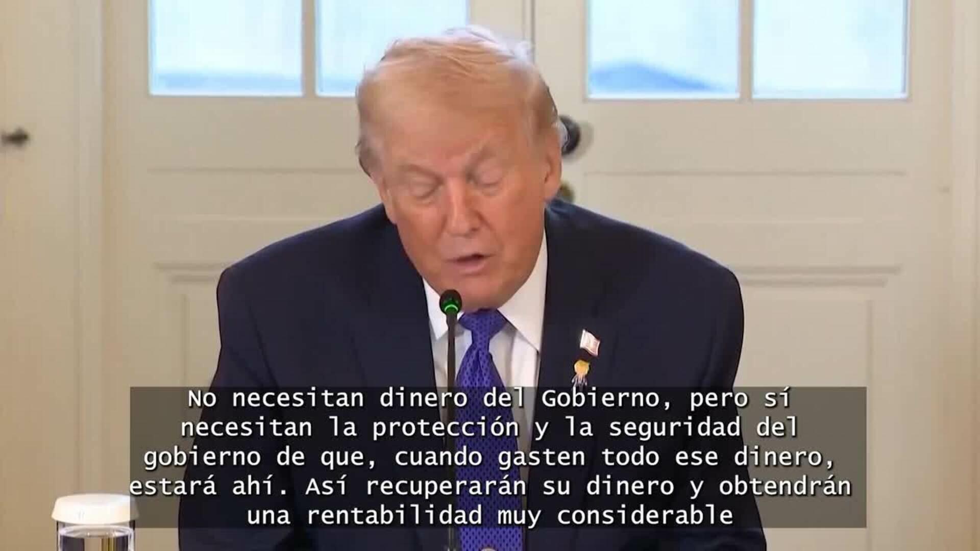 Trump pide a las grandes petroleras invertir 100.000 millones en Venezuela