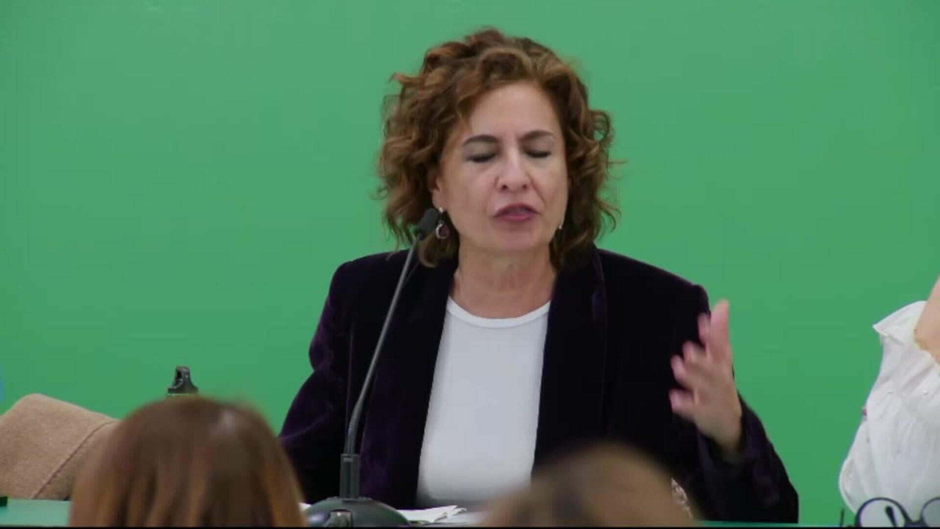 Montero exige que pida perdón quien acusó al PSOE de acordar un cupo catalán