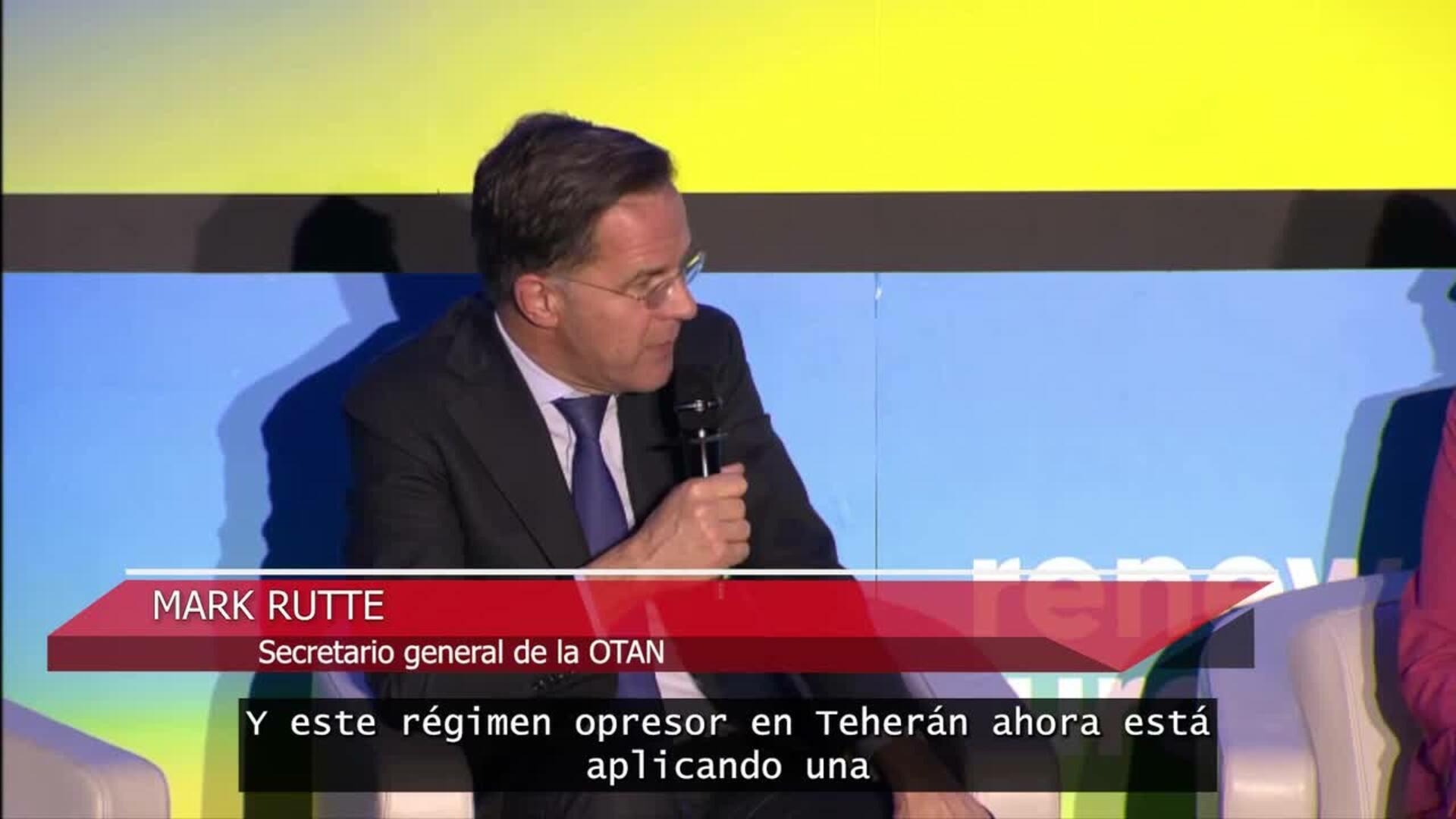 La OTAN vigila "día a día" la crisis en Irán mientras Trump anima a "tomar las instituciones"