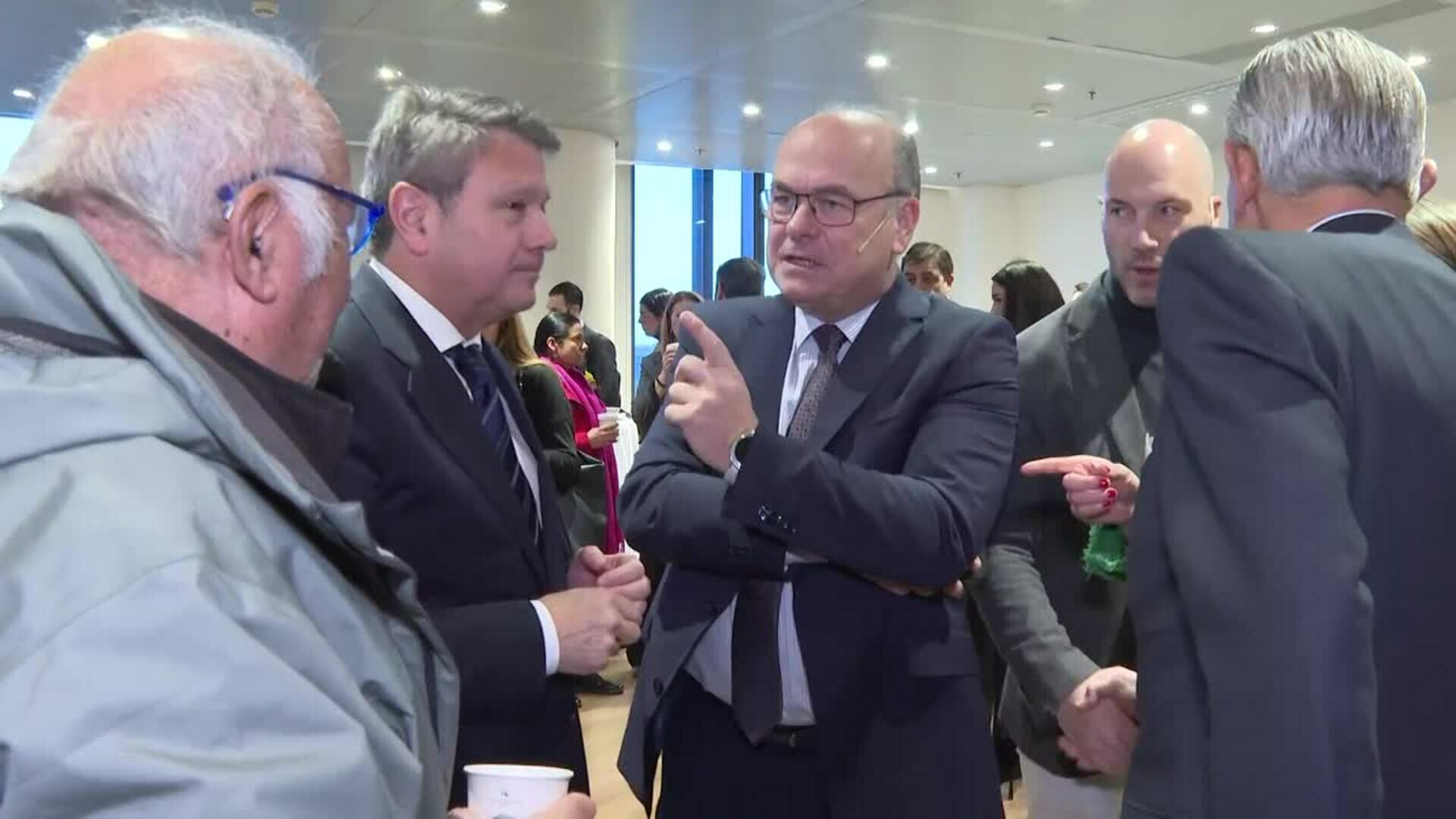 El sector de la movilidad aboga por la multienergía y la innovación