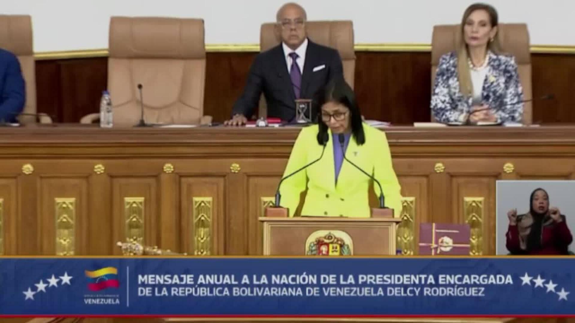 Delcy Rodríguez: "Si algún día me tocase ir a Washington, lo haré de pie, no arrastrada"