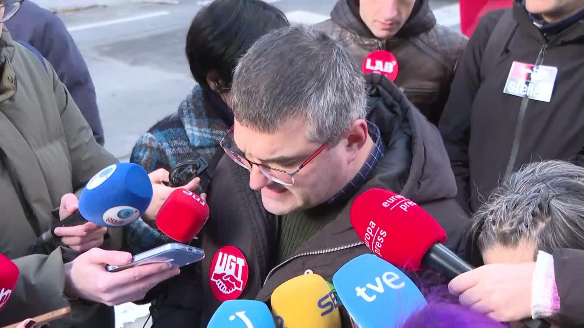 CCOO, Steilas, LAB y UGT aplicar "desde ya" la reducción lectiva pactada con las patronales