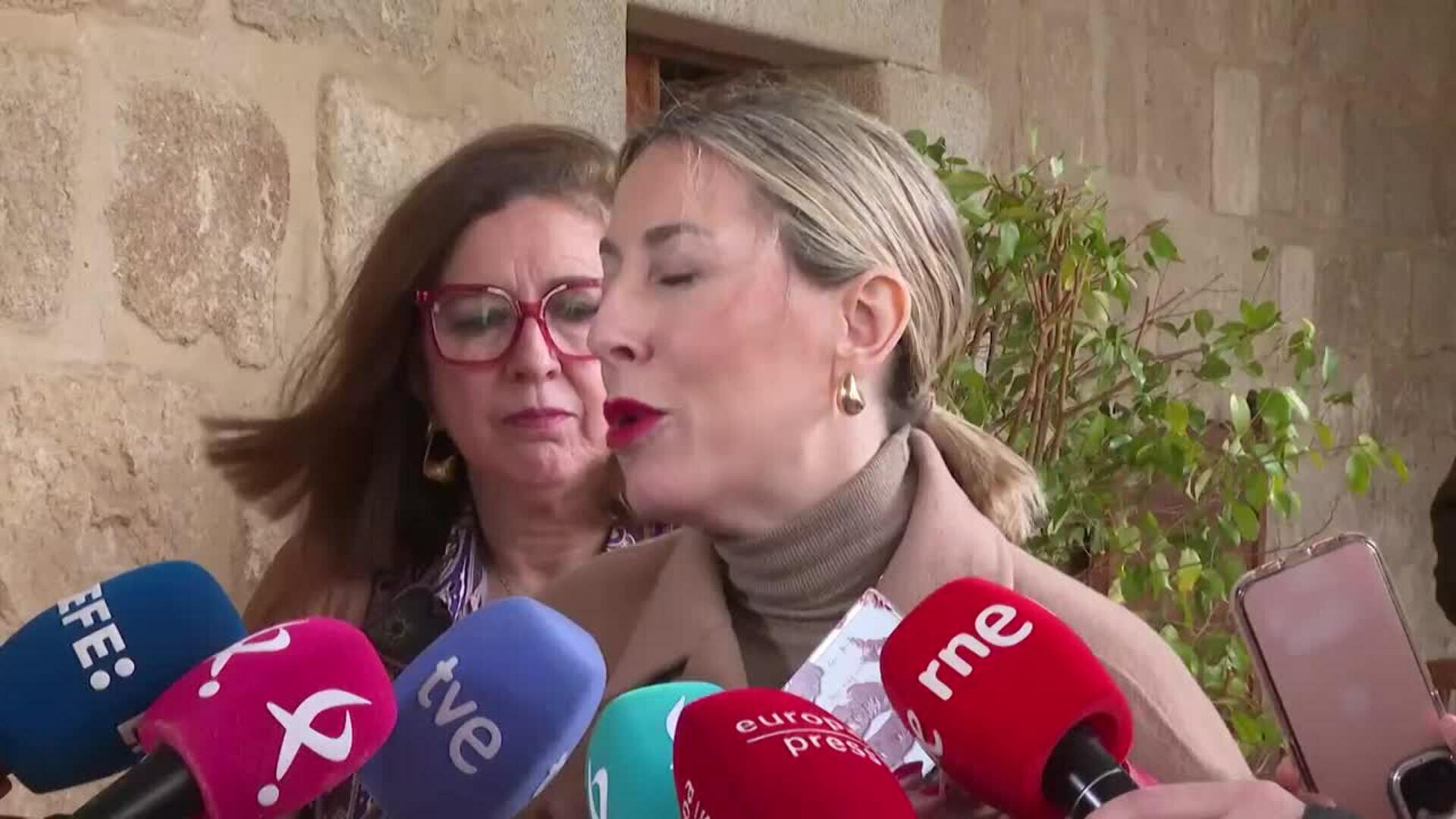 Guardiola dice que hay fecha para reunirse con Vox y cerrar "cuanto antes" un gobierno "estable